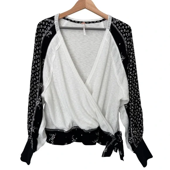 Free People Auxton Thermal Wrap Top Black White Waffle‎ Knit Size Small - Picture 3 of 8